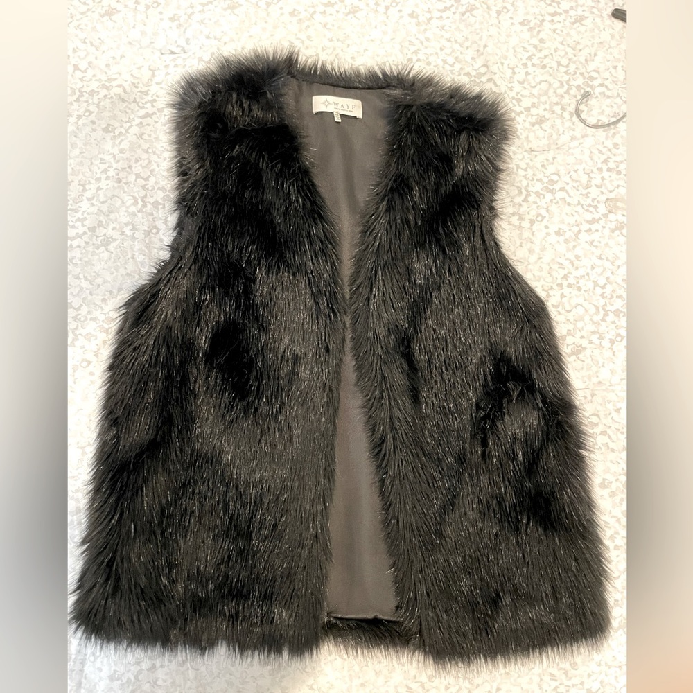 Fur vest